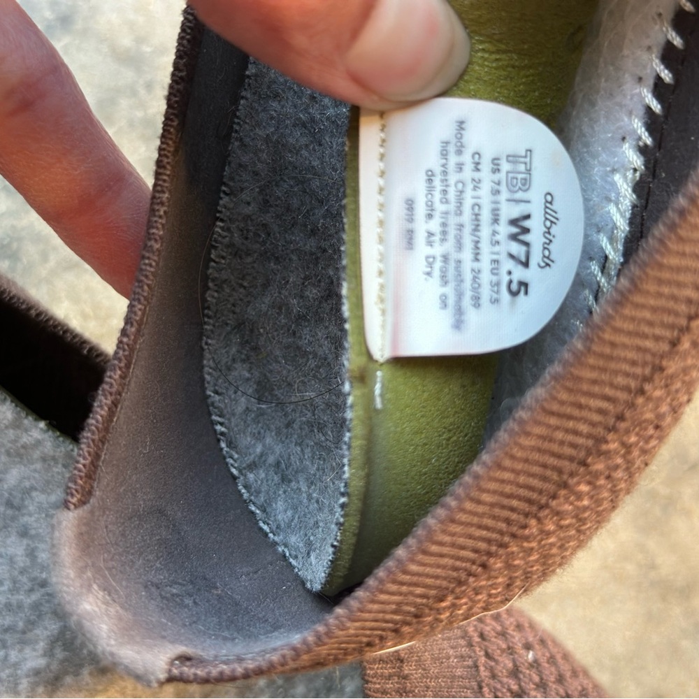 Allbirds Women's Chocolate Brown Flats - Picture 3 of 3